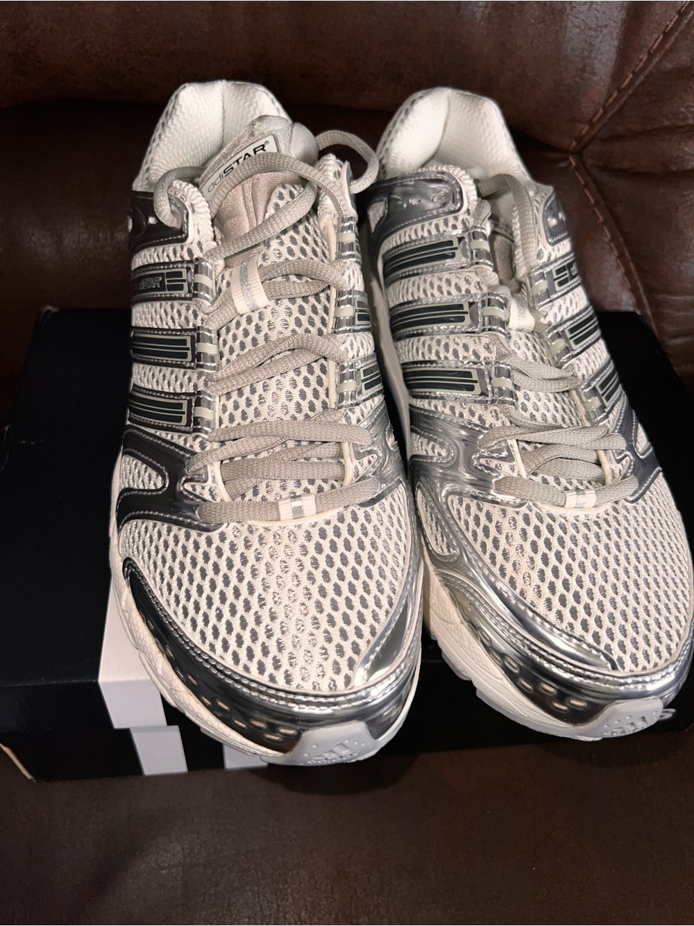 Adidas Adistar Control - Picture 2 of 5